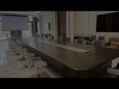 شاشة قابلة للسحب مدمجة مع نظام المؤتمرات